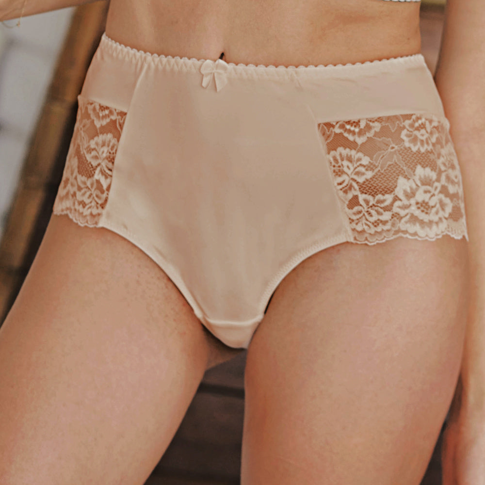 Floral Luxury Thong Bailey